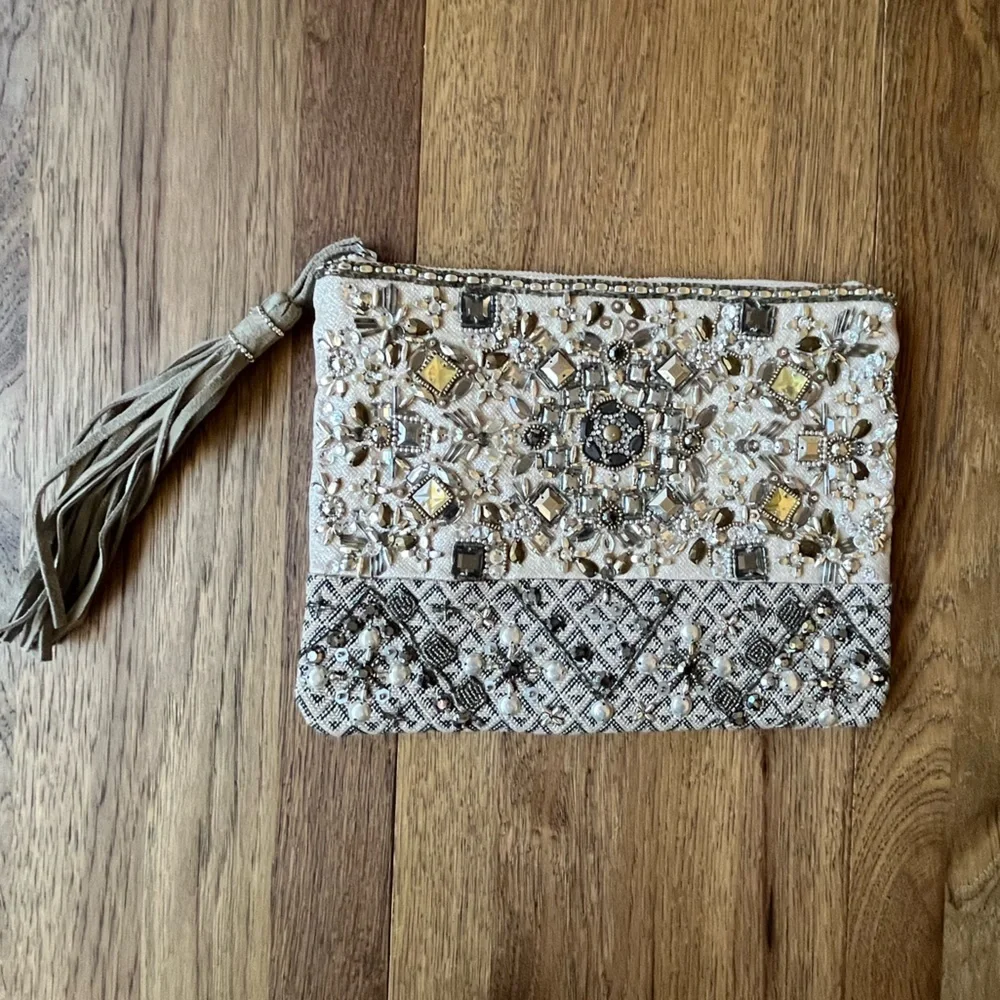 Chico’s Betsy Beaded Clutch Purse‎ Tan Jeweled Glam Coastal Wedding Boho Party